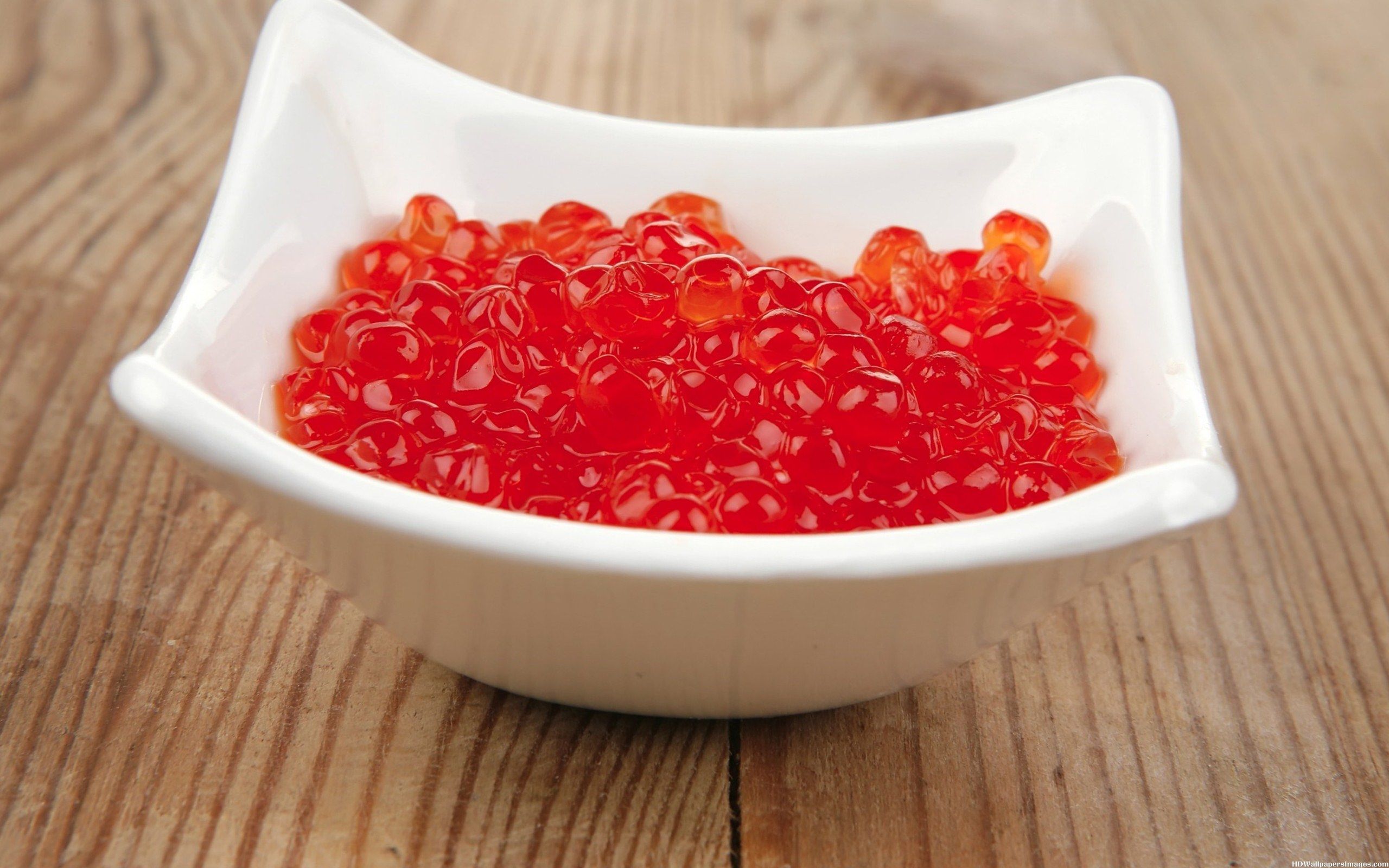 Red-Salmon-Caviar-Bowl-Images